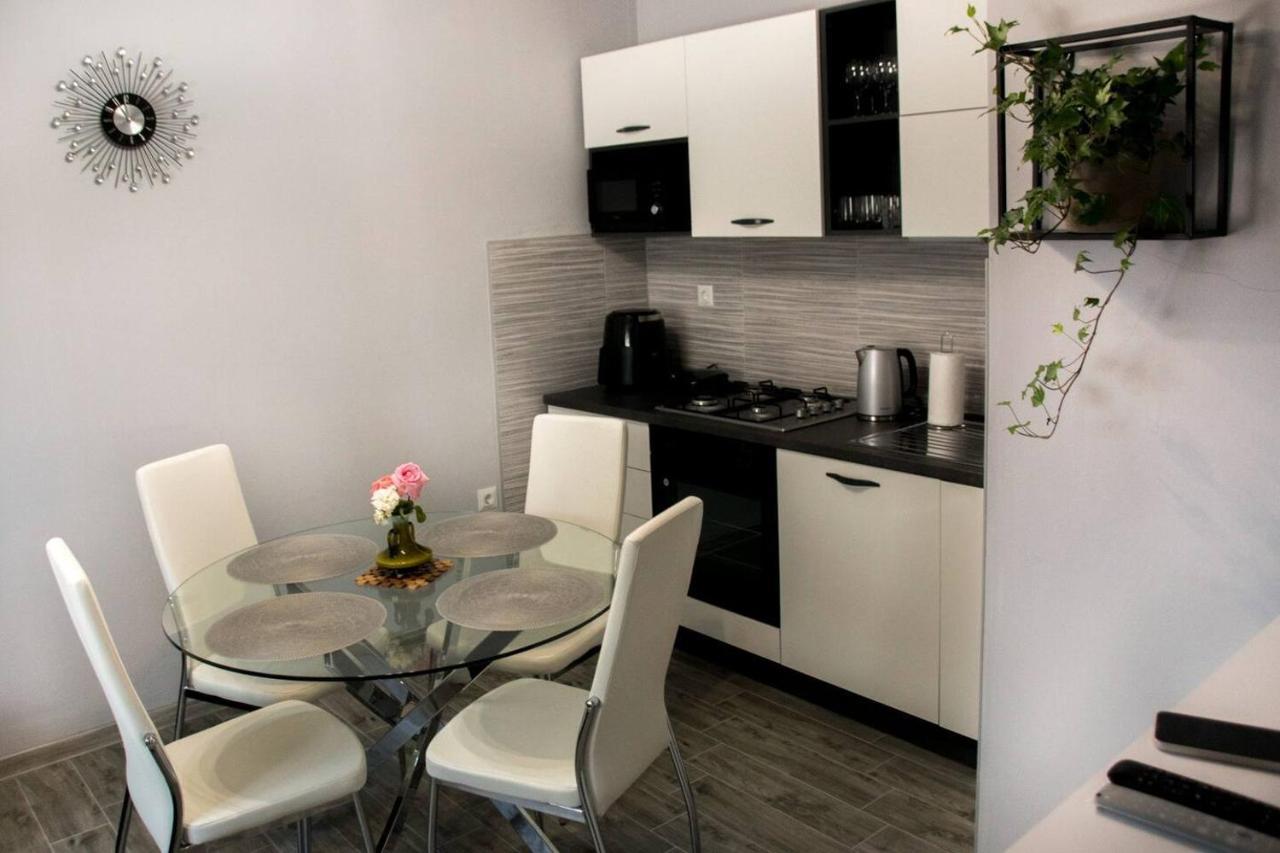 Apartment Bruna Солин Экстерьер фото